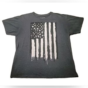 Shirts Happen Distressed/Drip Skull Flag T-shirt